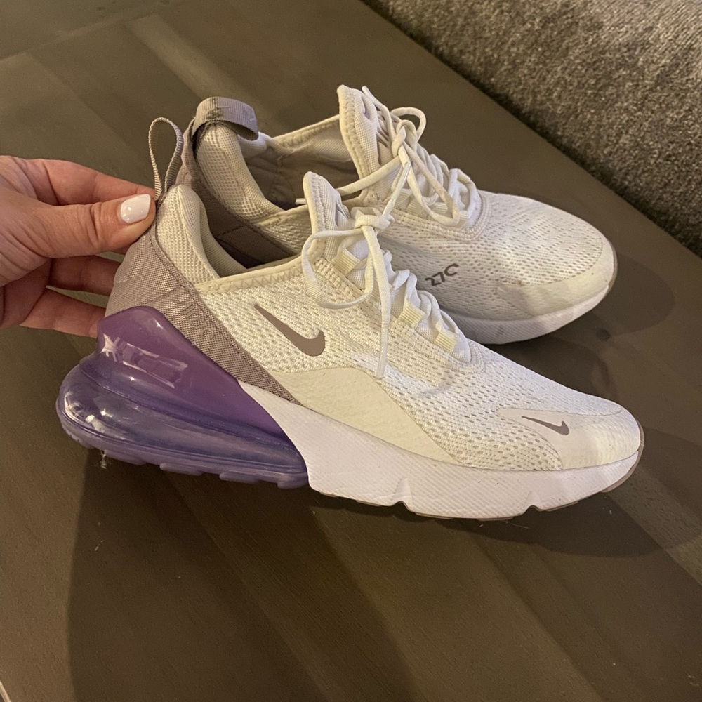 COPY - Women’s Nike Air max 270